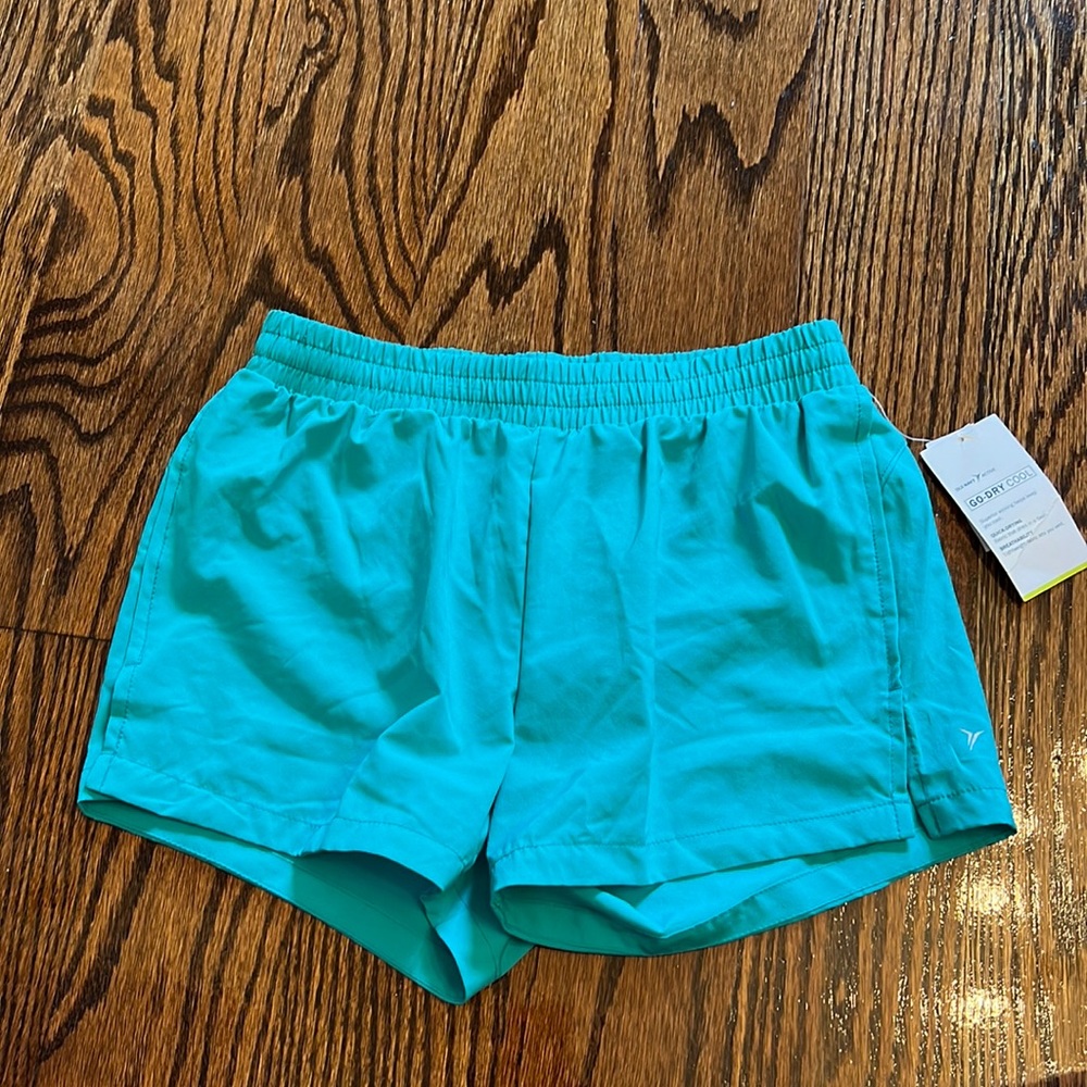 NWT Old Navy Youth XL running shorts